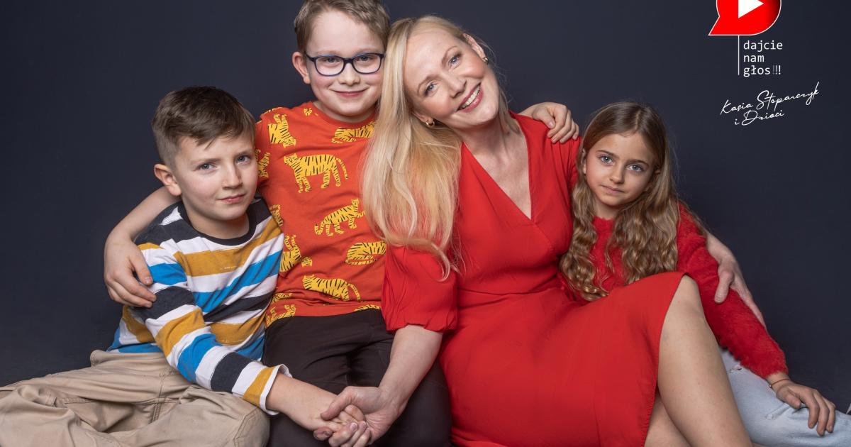 Jestem z ich piaskownicy [rozmowa z Katarzyną Stoparczyk]