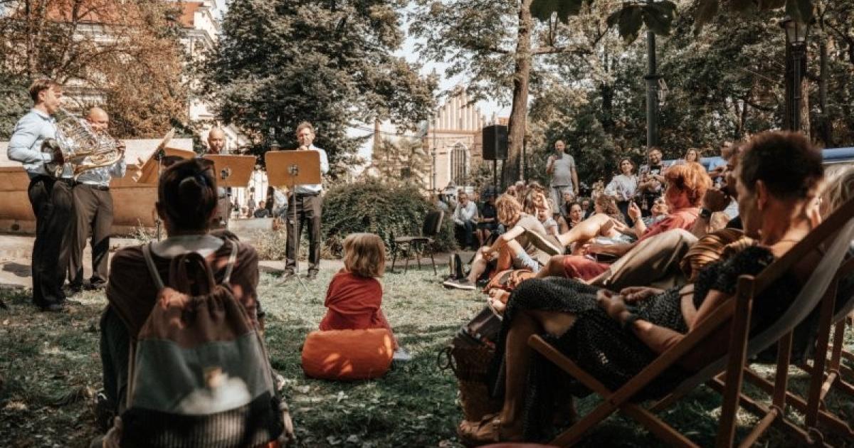 W najbliższy weekend piknik muzyczny pod fontanną Fortepian Chopina w Krakowie