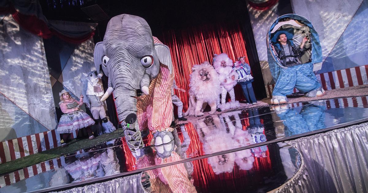 Tarabumba! Ale Cyrk [recenzja najnowszego spektaklu Teatru Groteska]