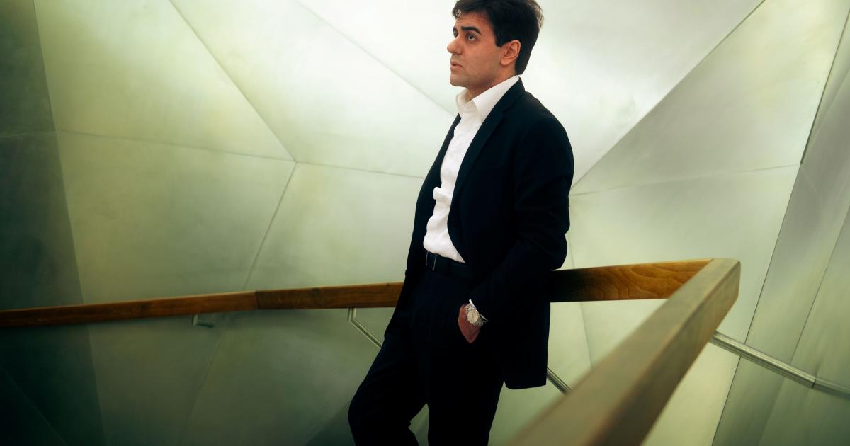 Dawit Chrikuli: Droga do odkrycia duszy Chopina musi prowadzić bezpośrednio przez jego muzykę