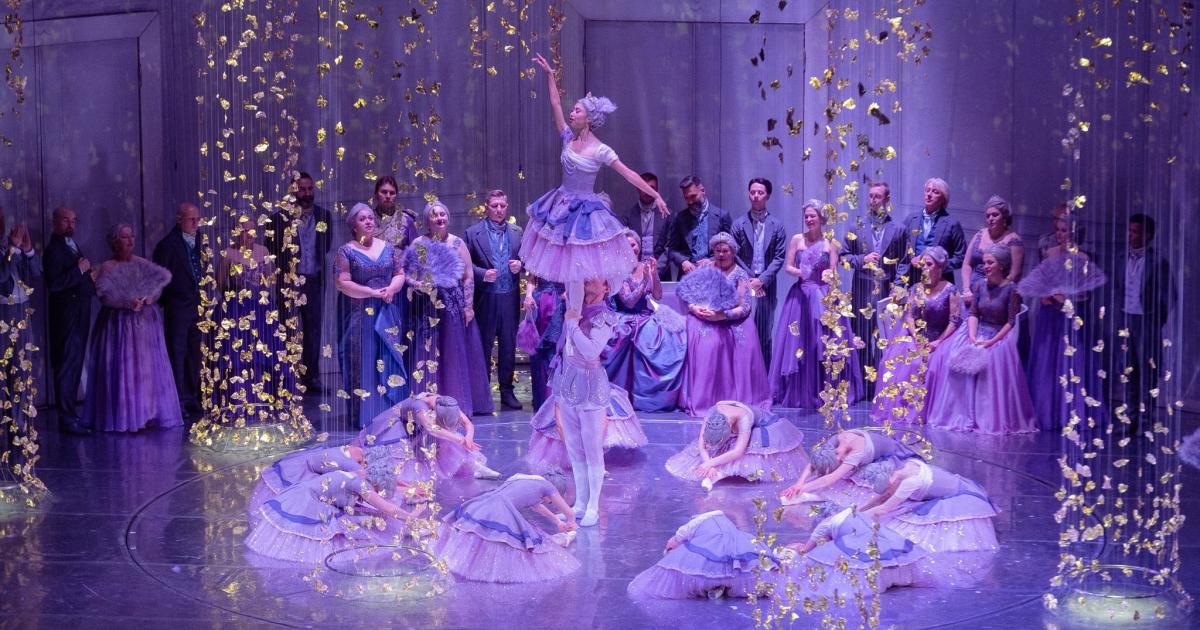Czy potrzebna nam jest operetka? [„Wiedeńska krew” w Operze Krakowskiej]