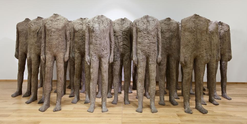 Abakanowicz. Totalna [wystawa w Muzeum Narodowym we Wrocławiu]