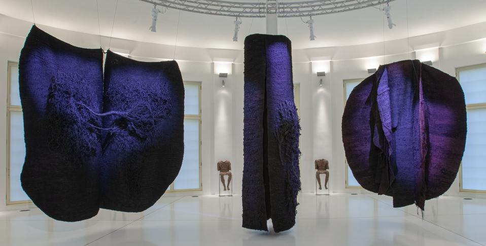 Abakanowicz. Totalna [wystawa w Muzeum Narodowym we Wrocławiu]