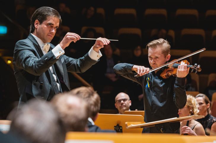 Sprawność godna podziwu [koncert Jarosława Nadrzyckiego w Polskiej Filharmonii Bałtyckiej}