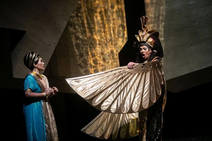 Soojin Moon Sebastian(Aida), Małgorzata Walewska(Amneris), Opera Bałtycka