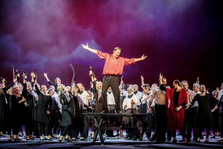 „Chorus Opera” w TW-ON