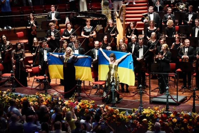 Orkiestra, czyli odpowiedź na atak [rozmowa z Keri-Lynn Wilson]