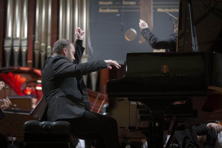 Jak brzmi Transylwania? [Piotr Sałajczyk i Orkiestra „Transylvania” na Festiwalu Eufonie]