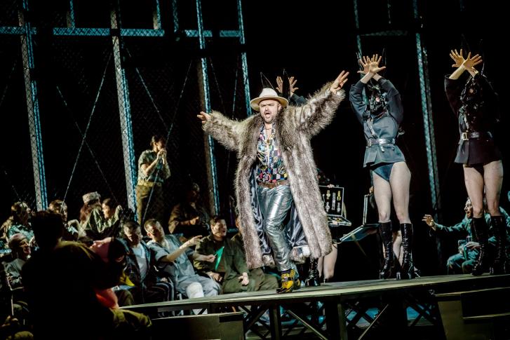 "Moc przeznaczenia" Verdiego w TW-ON