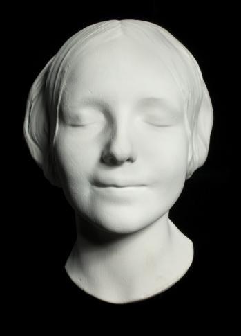 Maska pośmiertna Pięknej Nieznajomej, pocz. XX w., kolekcja MNWr