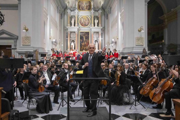 Jutrznia, Penderecki, Eufonie