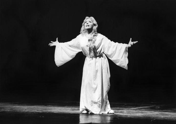 Delfina Ambroziak, Lakme