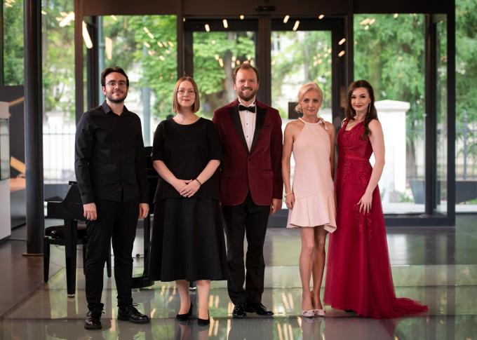 organizatorzy i artyści cyklu Operowa Klisza