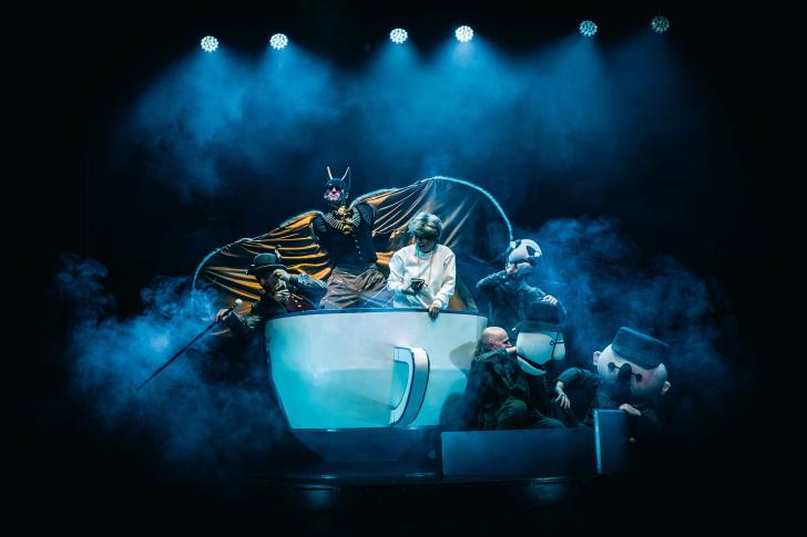 Gdzie gubią się zdania, Teatr Groteska