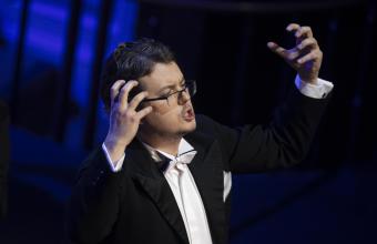 Poszukiwacze zaginionych arii [koncert Szymona Mechlińskiego w Operze Wrocławskiej]