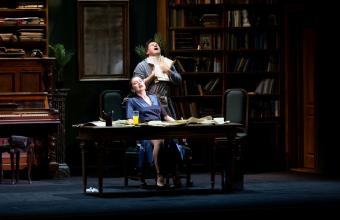 Między Puccinim a Schoenbergiem [„Odległy dźwięk" Schrekera w  Operze Narodowej w Pradze]