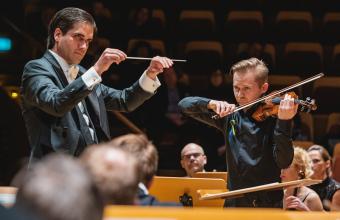 Sprawność godna podziwu [koncert Jarosława Nadrzyckiego w Polskiej Filharmonii Bałtyckiej}