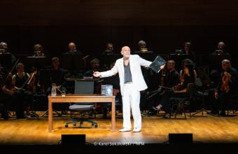 John Malkovich, Piekielna komedia Unterwegera [„The Infernal Comedy: Confessions of a serial killer” w  Narodowym Forum Muzyki we Wrocławiu]