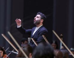 Sergey Smbatyan, dyrygent