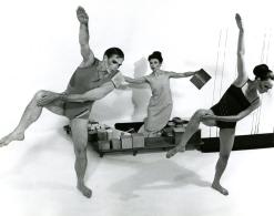 fot. Michael Avedon, na zdjęciu widoczna Lucia Dlugoszewski