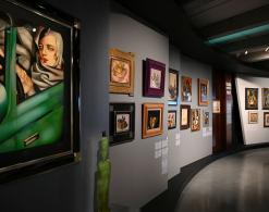 Artystka podróżująca [Wystawa Tamary Łempickiej w Muzeum Narodowym w Lublinie]