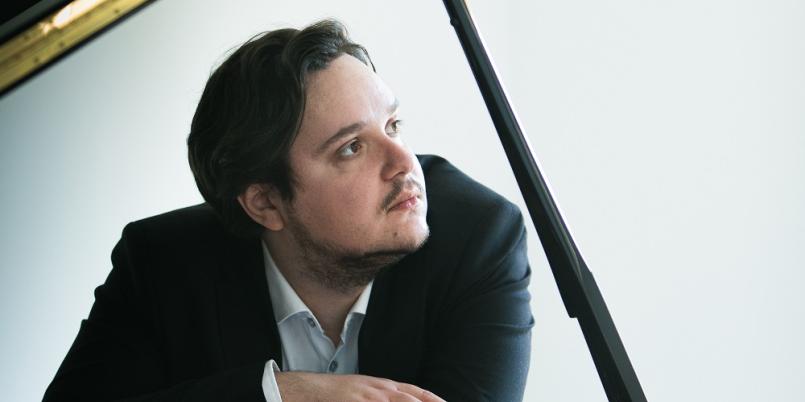 Laureat Konkursu Chopnowskiego Jakub Kuszlik zagra w Filharmonii Krakowskiej 