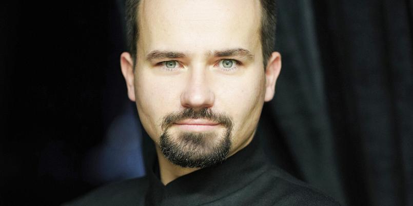 1 stycznia 2022 roku Adam Banaszak został nominowany na stanowisko zastępcy dyrektora ds. artystycznych Teatru Wielkiego w Łodzi