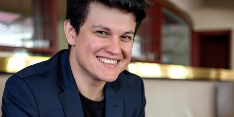 Aziz Shokhakimov, fot. Mischa Blank