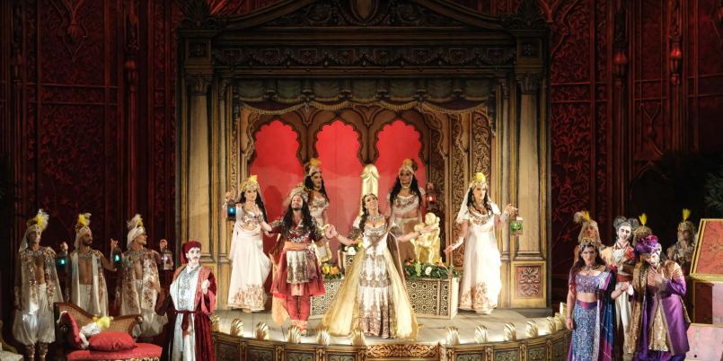 Muzyka, która łączy przeciwieństwa [„Alessandro nell'Indie” Vinciego na festiwalu Bayreuth Baroque]