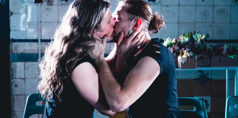  „Anioły w Ameryce, czyli demony w Polsce” w reżyserii Michała Telegi